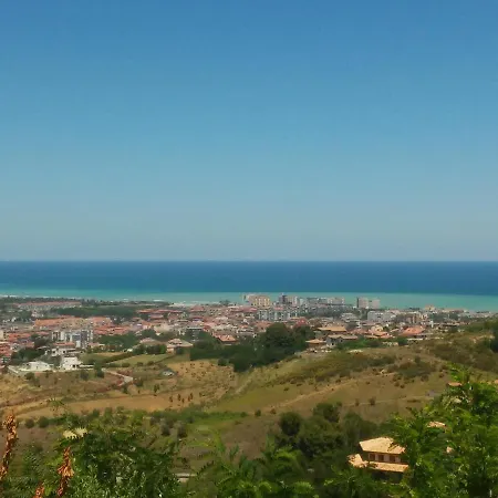Bed & Breakfast Colle Foresta *