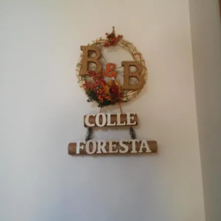Colle Foresta فندق مبيت وإفطار *