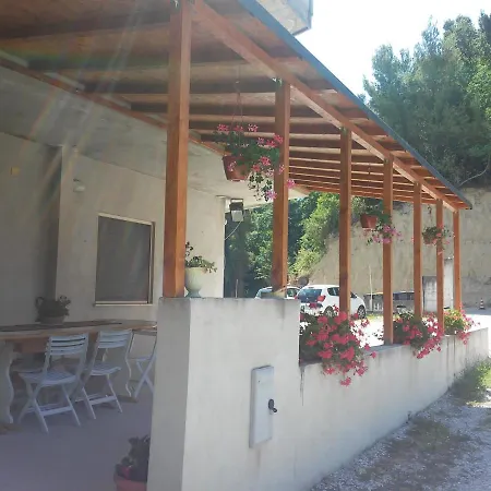 Colle Foresta فندق مبيت وإفطار Montesilvano Marina